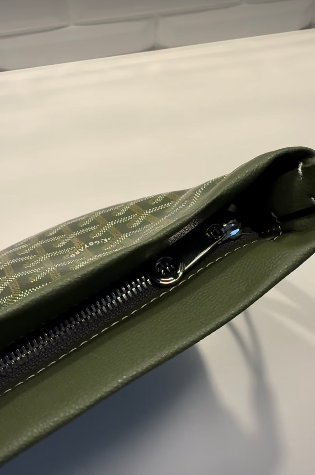 Classic Shoulder Bag