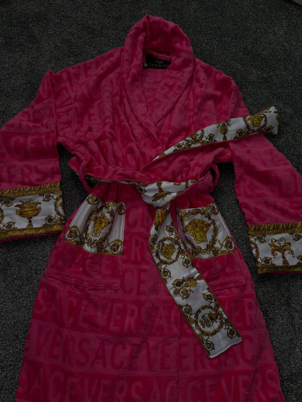 Vers Baroque Plush Robe – Hot Pink Luxury Loungewear